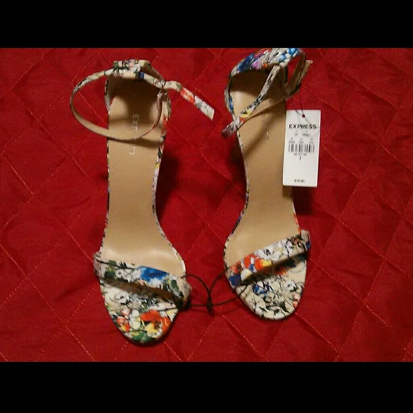 Express Heels