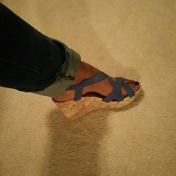 Blue sandels