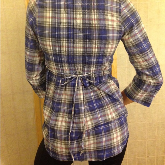 Blue plaid button-up - Picture 2 of 2