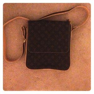 Inspired Louis Vuitton cross body