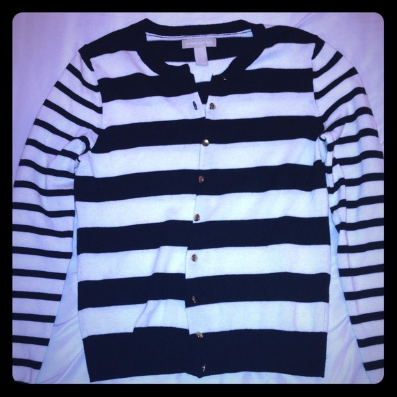 Black and white banana republic cardigan sweater - Picture 1 of 2