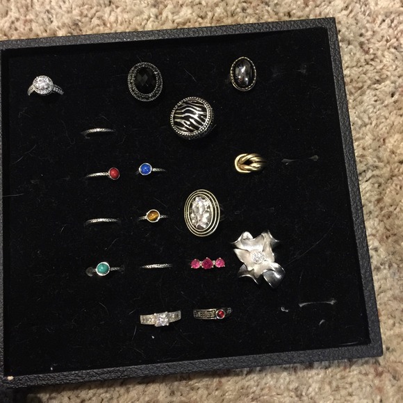 Magnolia cocktail ring! - Picture 4 of 4