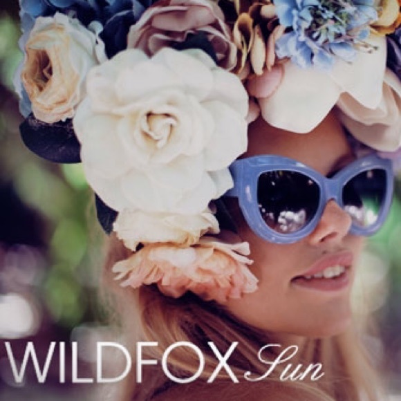 WildFox PINK kitten sunglasses!