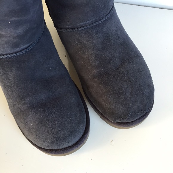 Ugg authentic Bailey button triplet navy boot Sz 9 - Picture 2 of 4