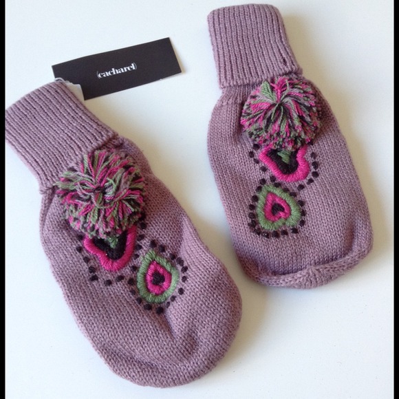 Cacharel Mittens - Picture 1 of 2