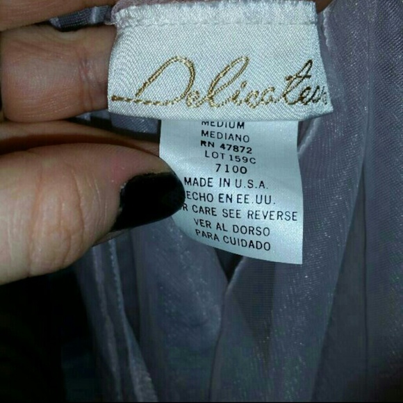 SOLD. Pale pink nightie - Picture 4 of 4