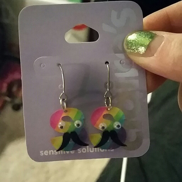 S EARING - Picture 2 of 2