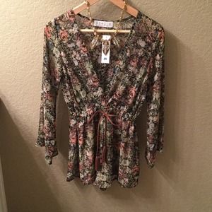 🌟🌟ONE DAY SALE🌟🌟Stella romper