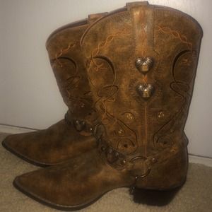 Crush Cowboy boots by Durango