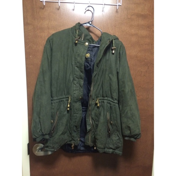 Anorak parka green winter jacket!