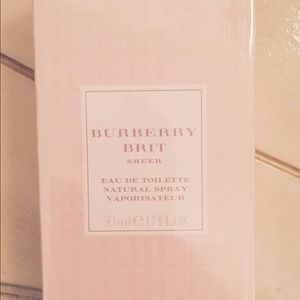 BURBERRY BRIT SHEER PERFUME