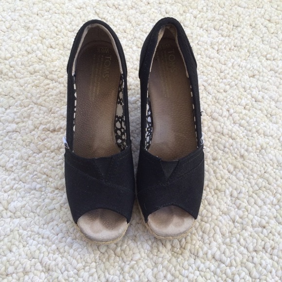 Toms wedges