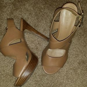 Comfy nude high heels