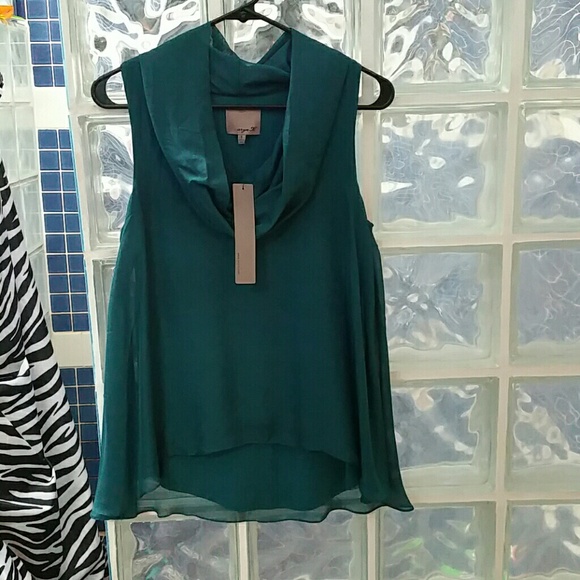 Dark Green Silk High/Low Top [aryn K]