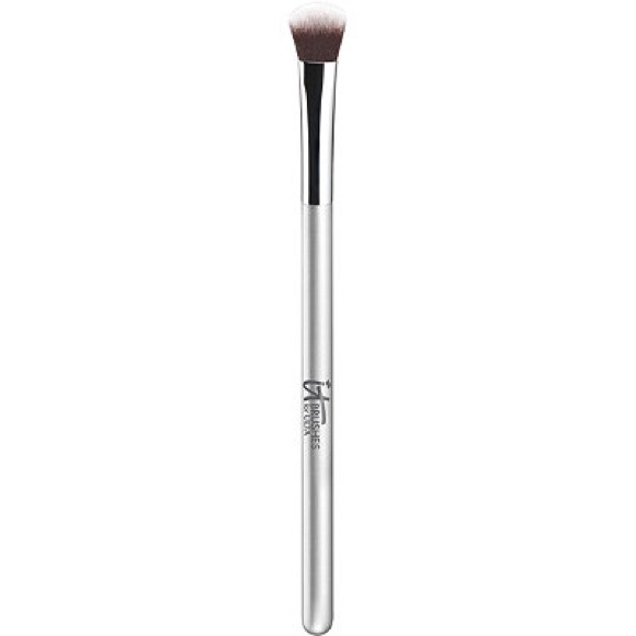 IT Cosmetics