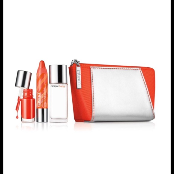 $18 Clinique bundle. (Per set)