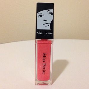 Miss Petite Lipgloss