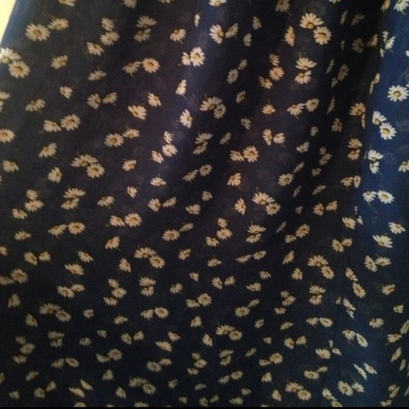 Maxi daisy skirt - Picture 2 of 2