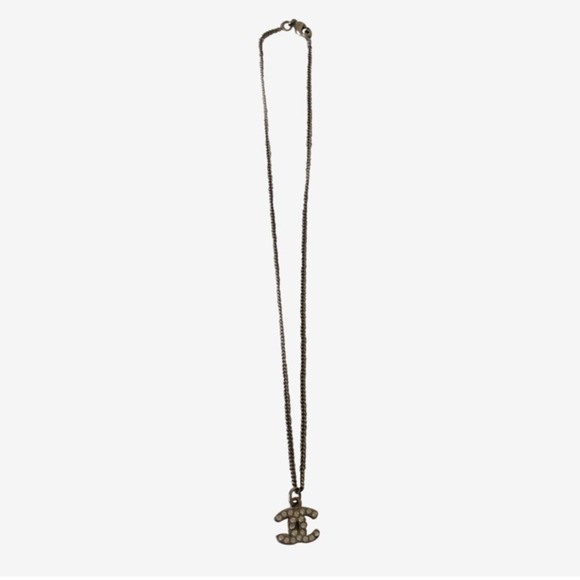 CHANEL Jewelry - Chanel silver small CC necklace