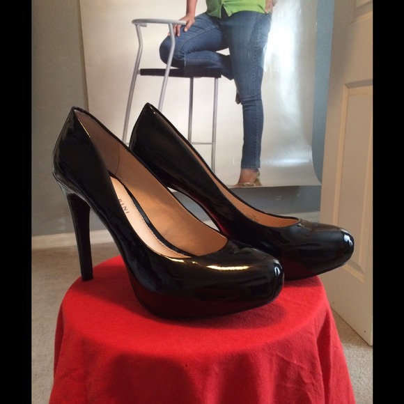 Snazzy Platform Comfy Heel