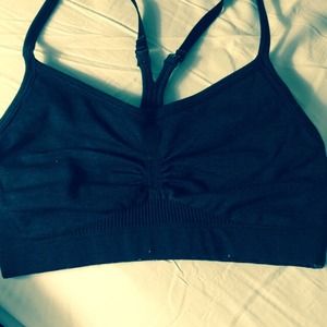 Great condition Lululemon sport bra- charcoal gray