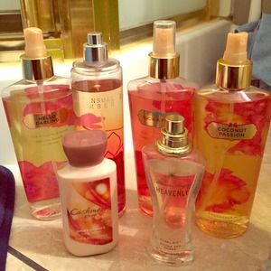 Victoria secrets sprays!