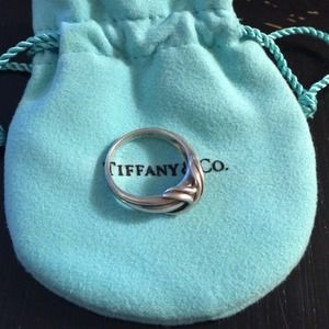 Tiffany & Co Sterling Silver size 7 Ring