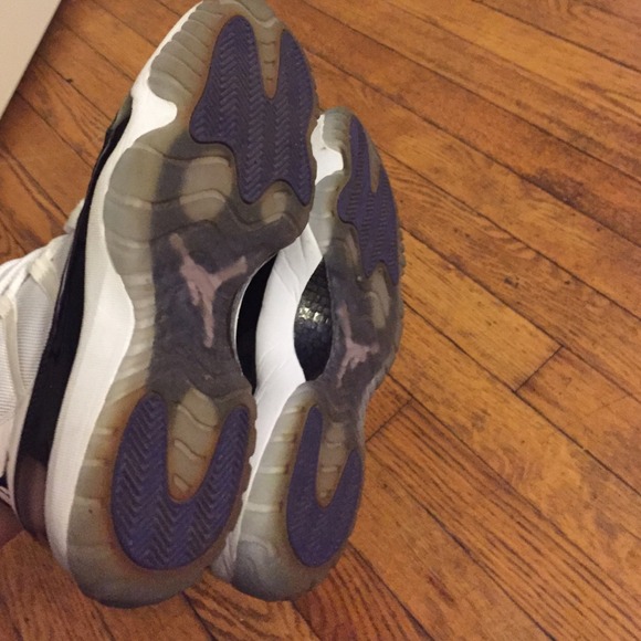 Jordan Concord high top 11's - Picture 3 of 4