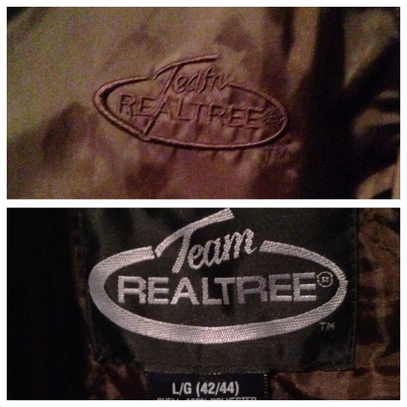 Men's Realtree brown Jacket. - Picture 4 of 4