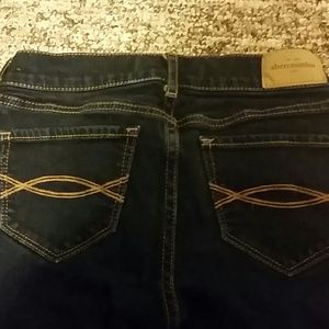 Abercrombie girls jeans
