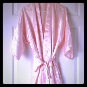 Beautiful 100% silk robe