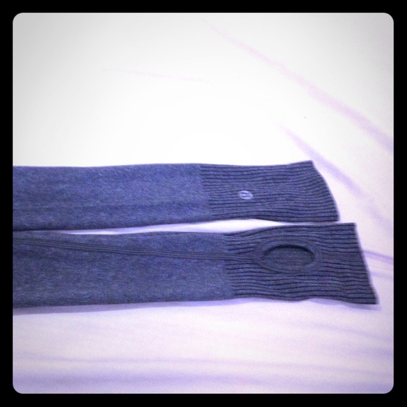 Lululemon Swiftly Arm Warmers