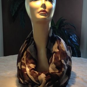 Infinity scarf new, unworn