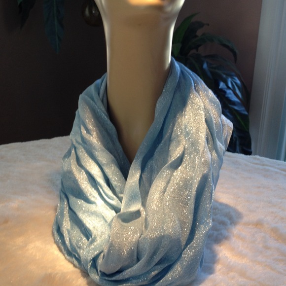 Infinity scarf, new unworn