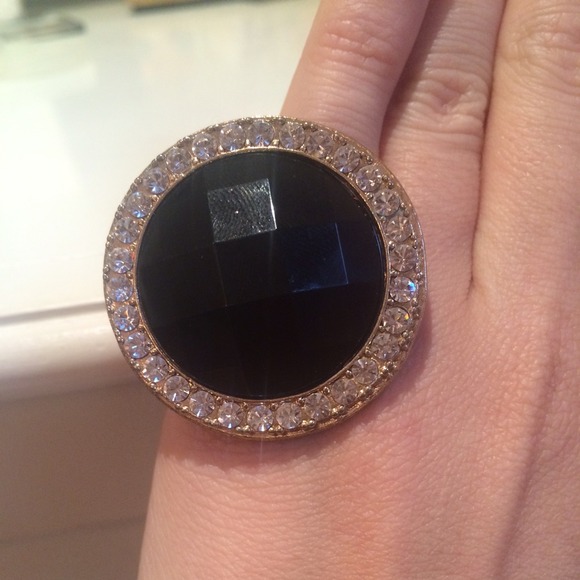 Cocktail Ring - Picture 2 of 3