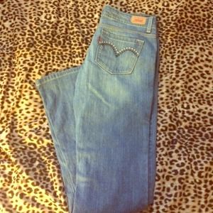 Light wash Levi jeans.