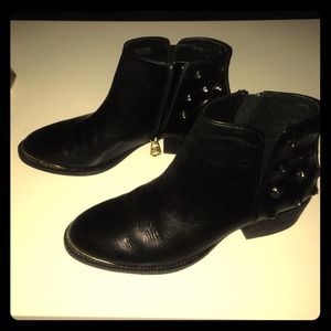 Elliot Lucca Studded Heel Chelsea Boots