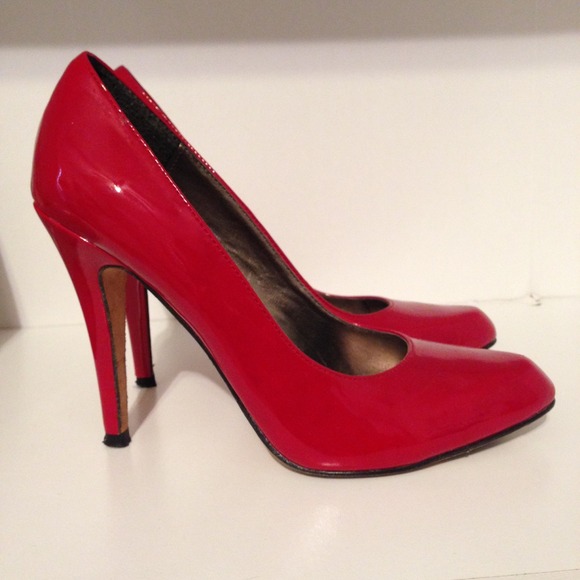 Red Aldo Pumps