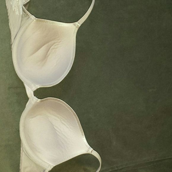 Victoria's Secret very sexy push up 34B - Picture 3 of 3