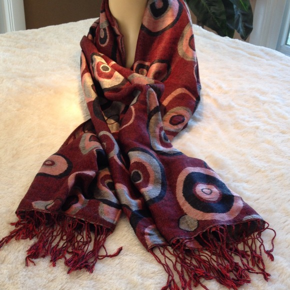Pashmina scarf/shawl NEW - unworn