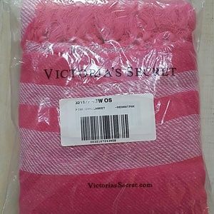 Victoria ' s Secret Beach Blanket