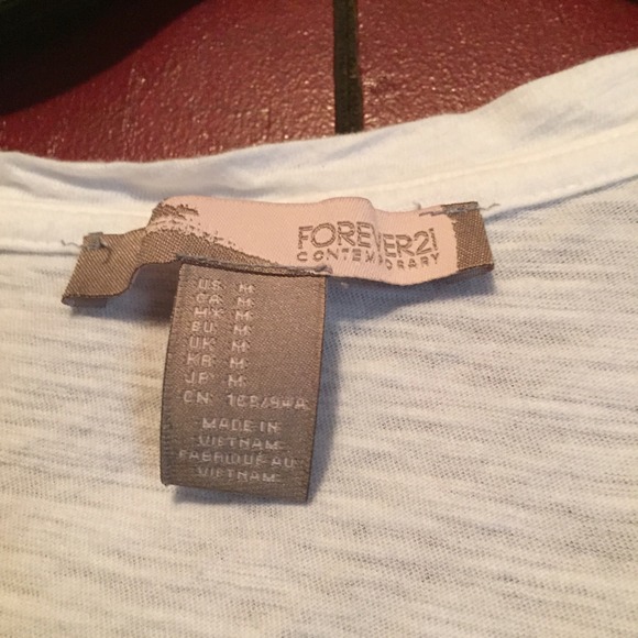 Forever 21 Tee - Picture 2 of 2