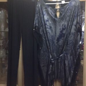 An elegant 2 piece ! MARK DOWN WAS $60 !!!