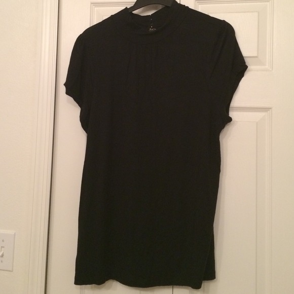 "Mock" turtle neck.