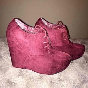 Maroon Lace Up Wedges