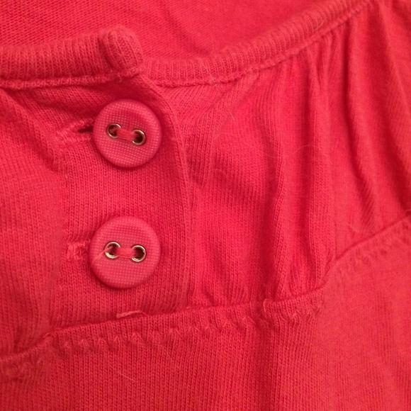 Pink tee - Picture 3 of 3