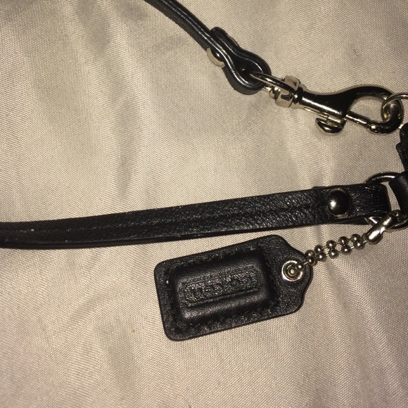 Authentic Black Coach Wristlet - Picture 2 of 4