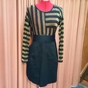 Black high waist skirt.