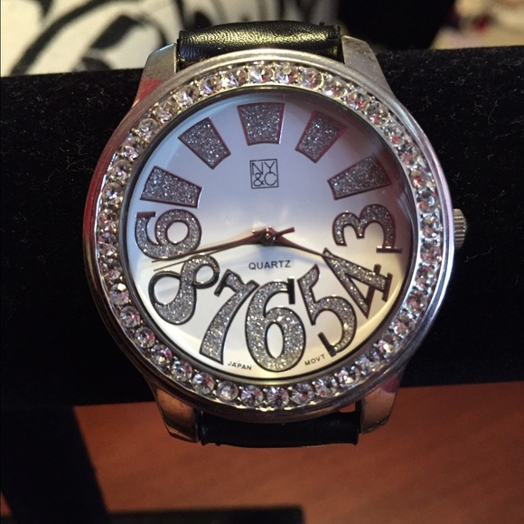 Stylish watch with black band