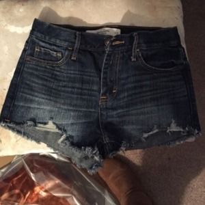 Abercrombie High rise shorts